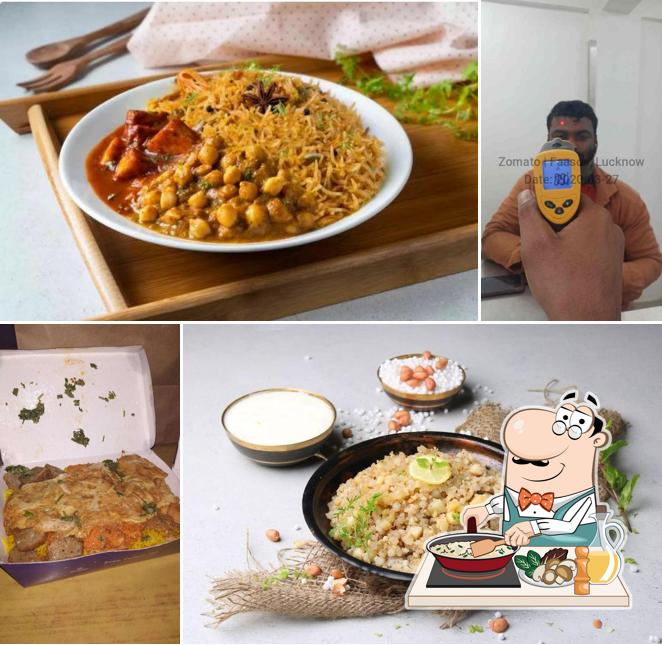 Fried rice at Faasos Hazratganj
