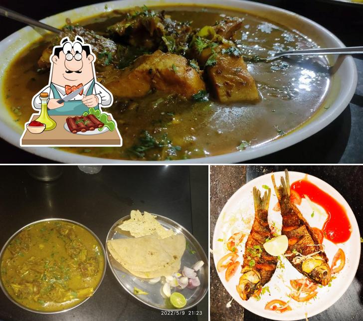 Try out meat dishes at CHANDRAMA HOTEL