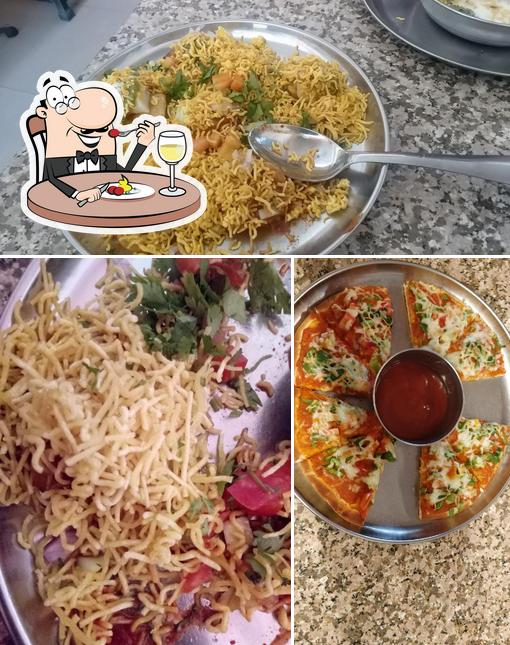 Food at Snow Man's