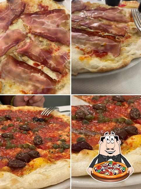 Scegli una pizza a Ristorante Pizzeria SAN GREGORIO