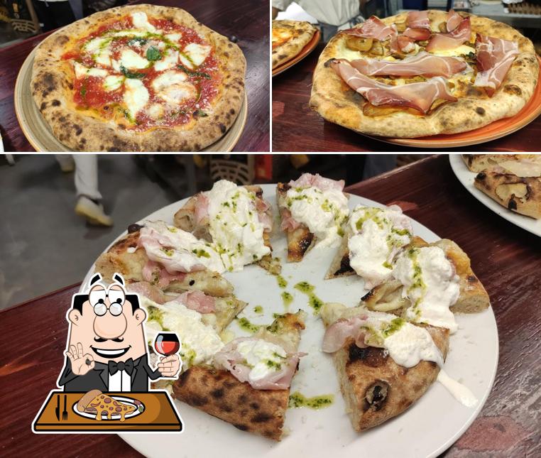 Scegli una pizza a Storiedipinte Savena