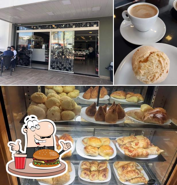 Peça um hambúrguer no DiPappi - Padaria & Cafeteria