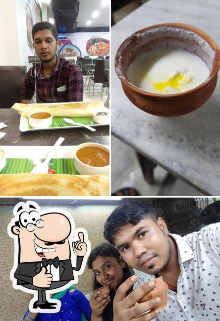 Here's a photo of Khana