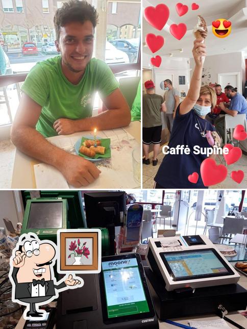 Gli interni di Caffè Supine