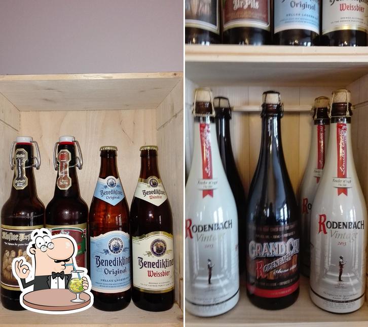 Prenditi un drink dal menu