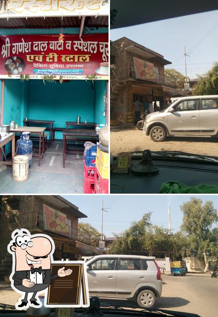 The picture of Bhati Tea stall’s exterior and interior