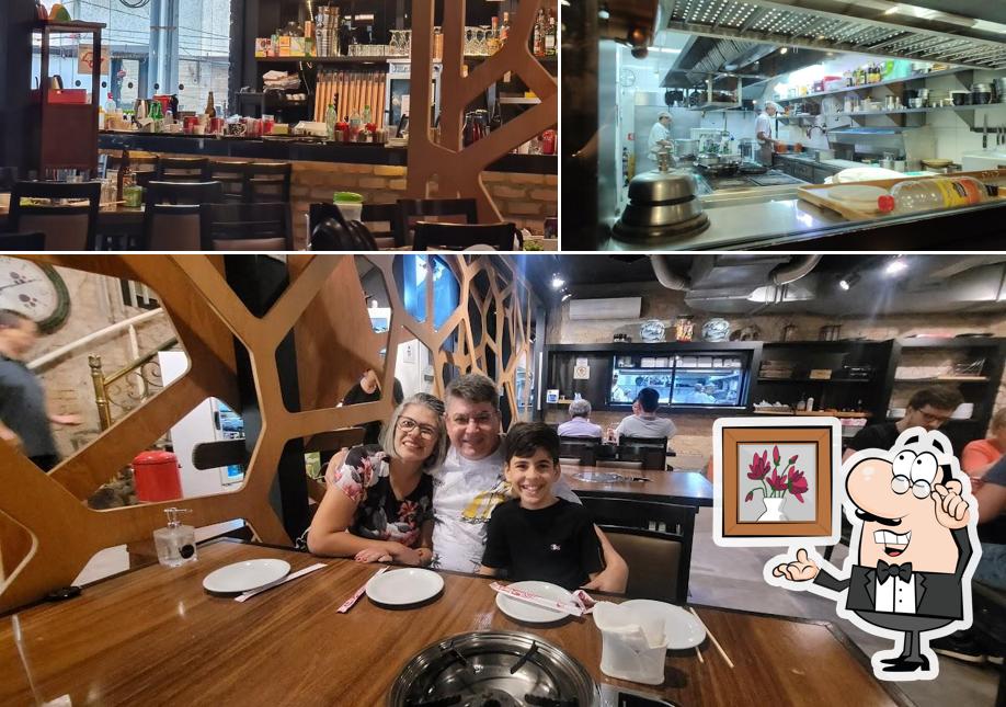 O interior do BICOL Korean Cuisine