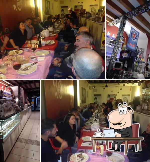 Dai un'occhiata agli interni di Ciao Nè Bar