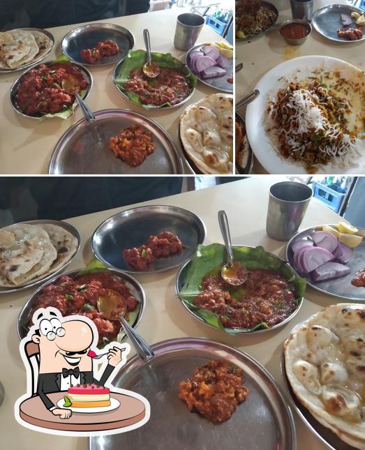 Savita Lunch Home provides a range of sweet dishes