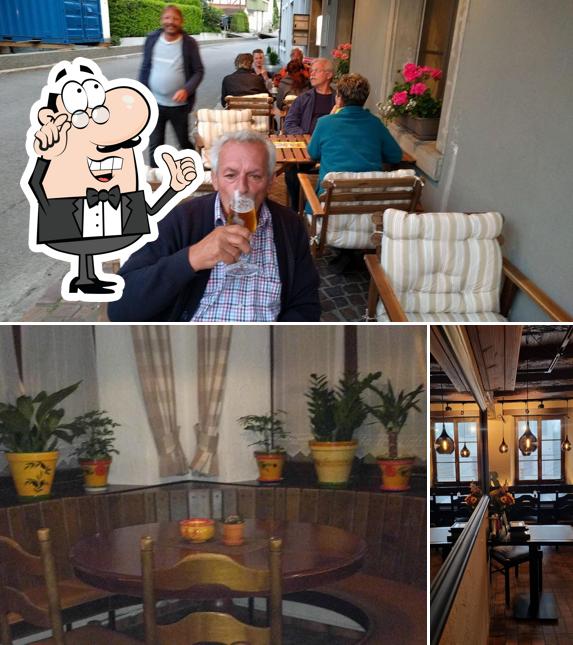 Gli interni di Restaurant & Bar Adler Berlingen