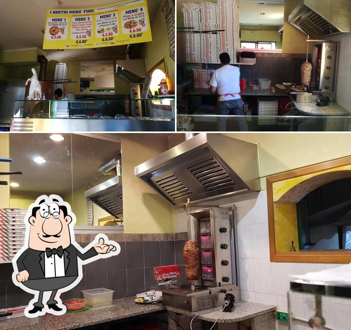 Dai un'occhiata agli interni di Pizzeria Zio Sam 2