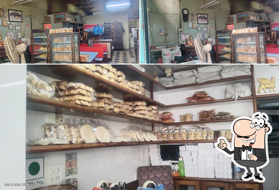 Check out how Yazdani Bakery (Girgaon) looks inside