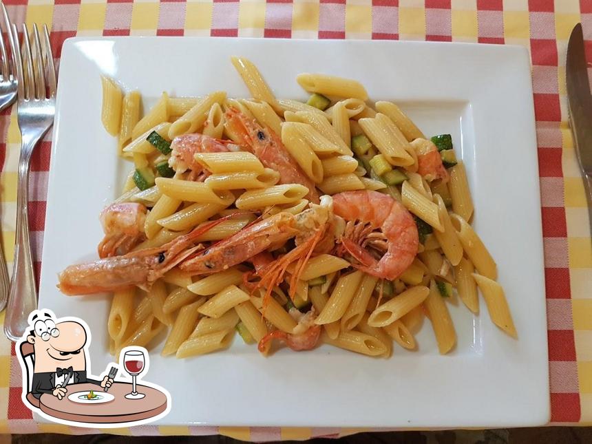 Platti al Ristorante Pizzeria La Torre