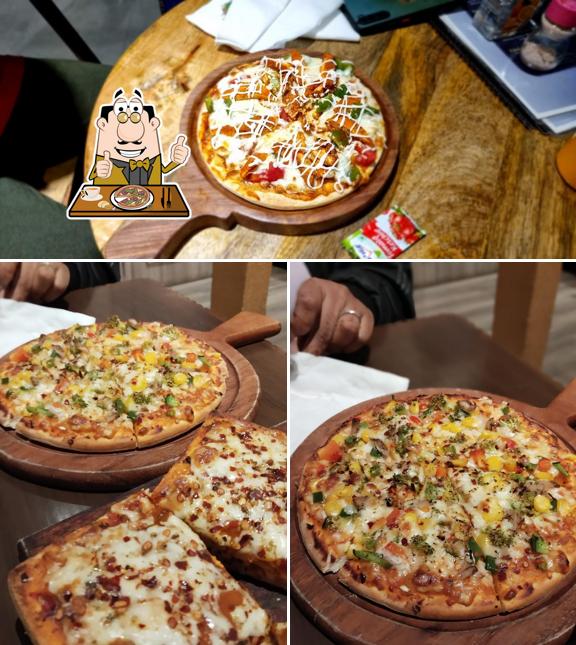 Pick pizza at Brew N' Bites