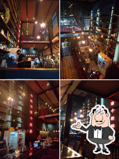 O interior do East Kitchen & Bar