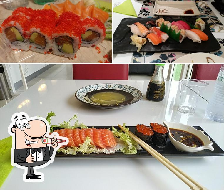 {Restaurant_name} serve piatti di sushi
