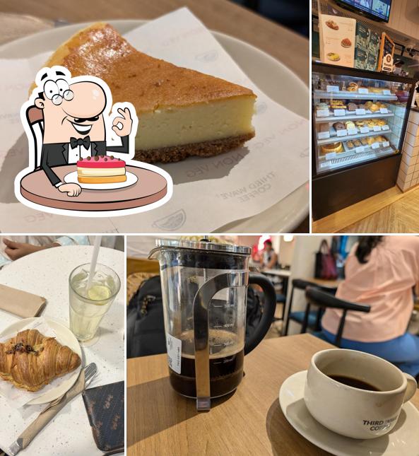 Cheesecake at Third Wave Coffee