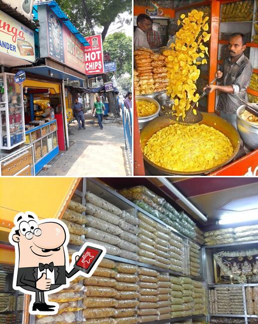 Look at this pic of Shree Balaji Hot Chips