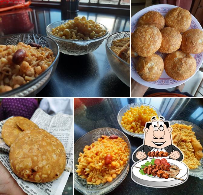 Food at Sampat Namkeen Bhandar