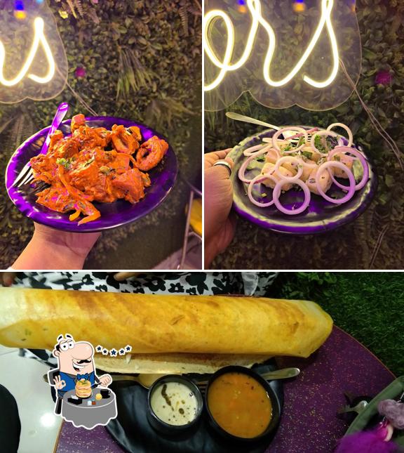 Meals at डा Street Vendors