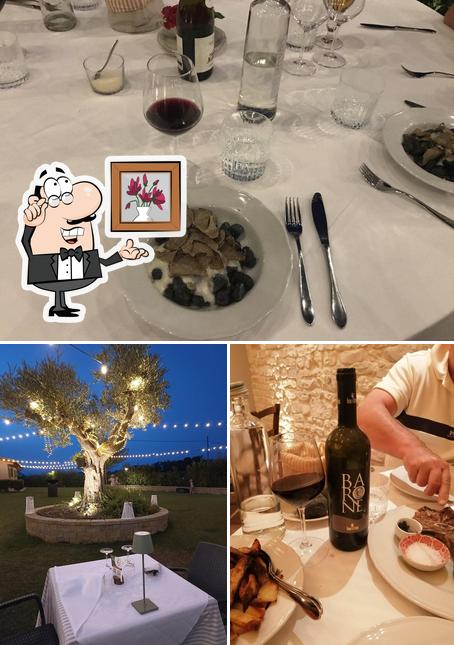 La interni e vino del ristorante