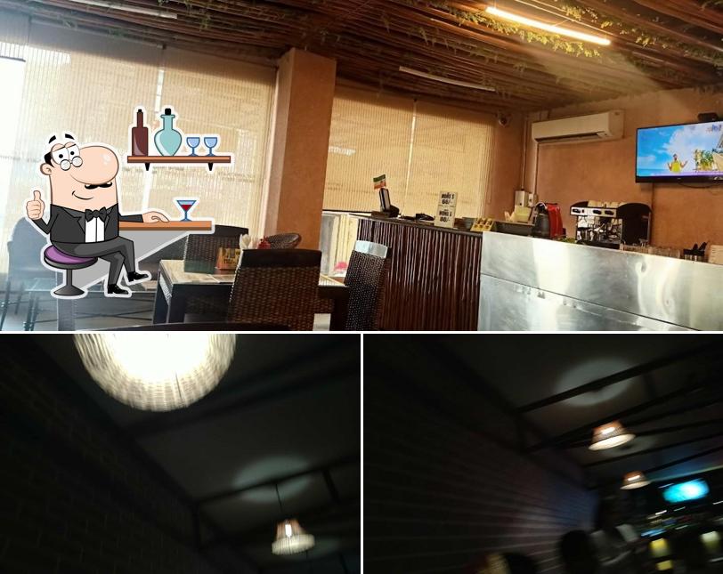 Check out how mojos restaurant looks inside