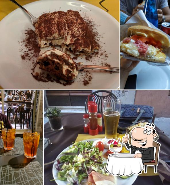 Pizzeria L'Arancio serve un'ampia selezione di dolci