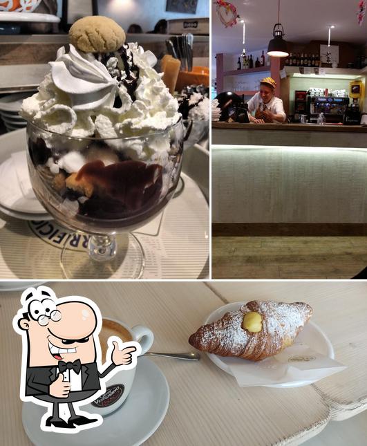 Bar Mont Emilius Café
