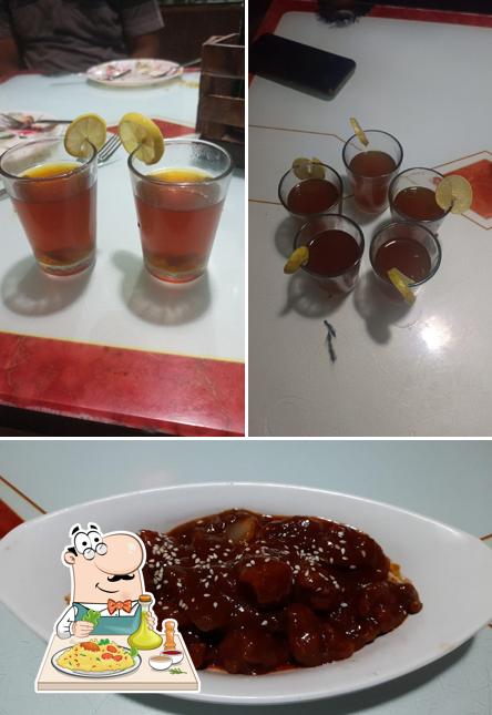 Food at Dessi food court