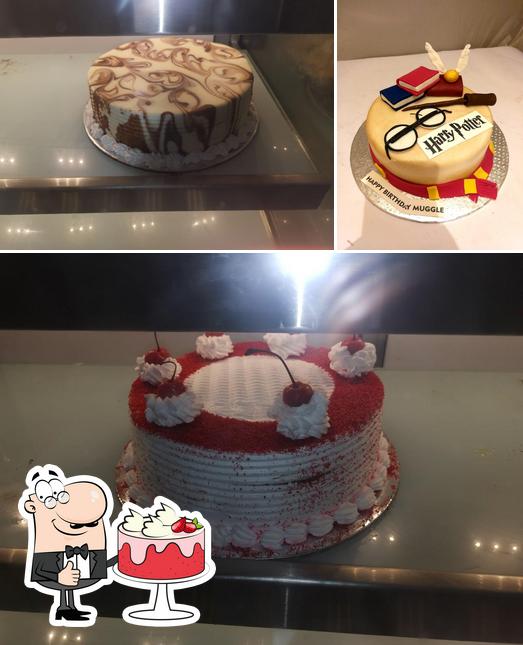 Look at the image of Galaxy Baker's and Café