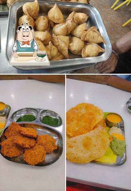 Samosa at Rajesh Restaurant