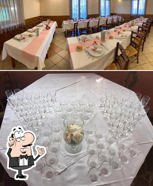 Siediti a un tavolo di Ristorante la Diga