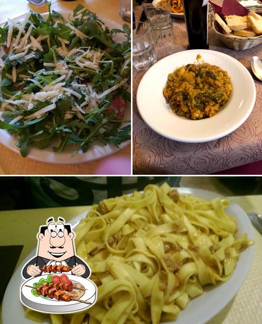 Platti al Trattoria Della Faggiola