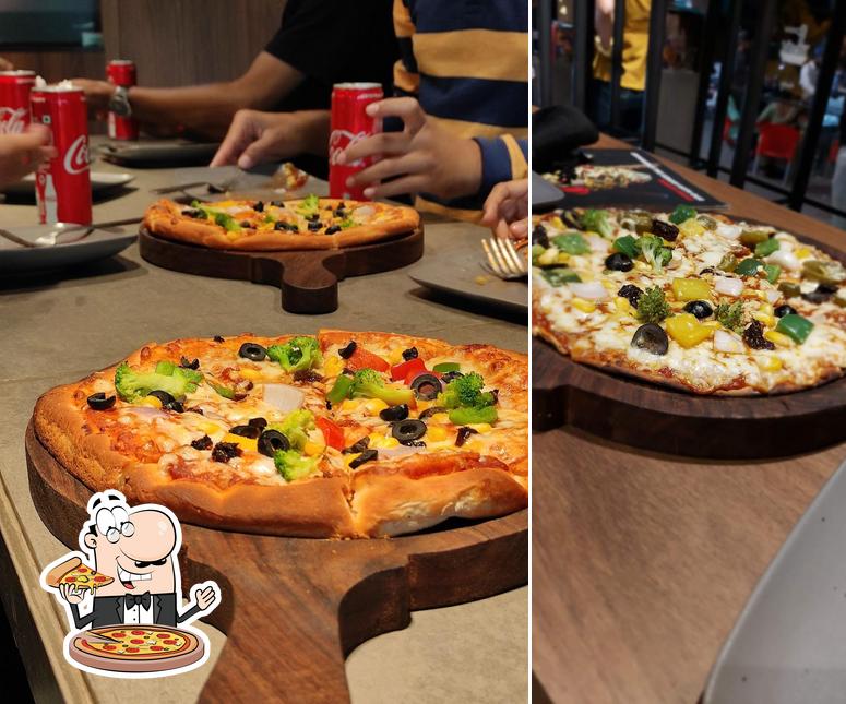 Get various variants of pizza