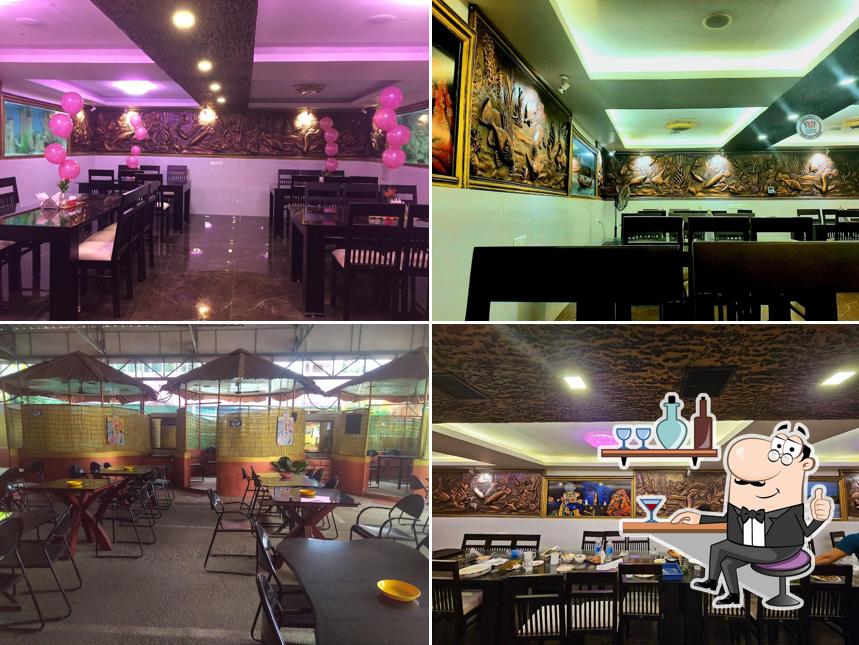 Check out how Karimpin Taste Land looks inside