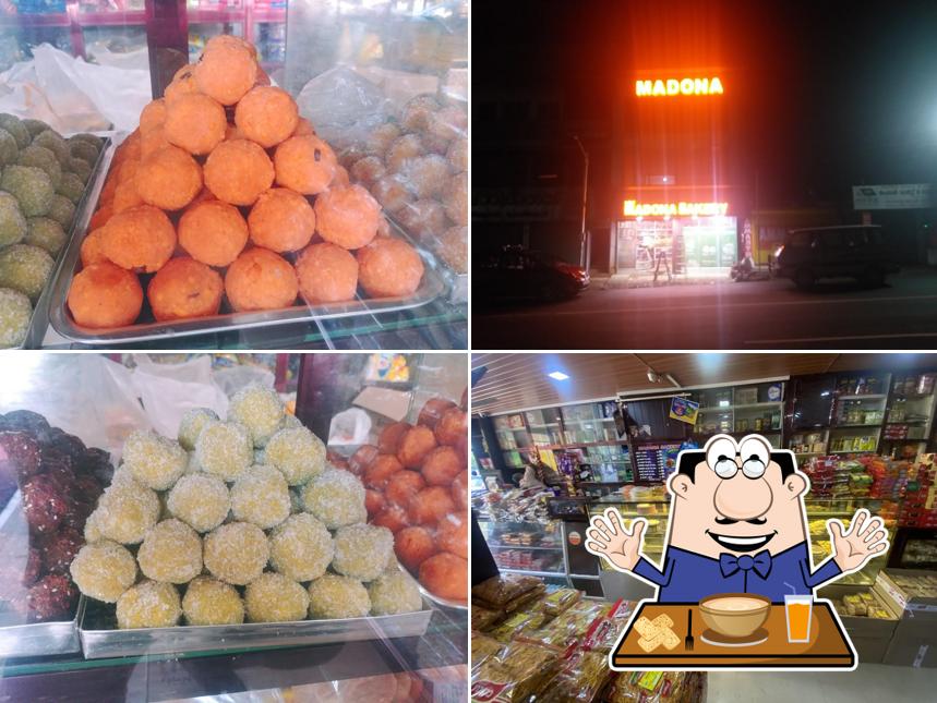 Food at Madona Bakery (മഡോണ ബേക്കറി) wholesale