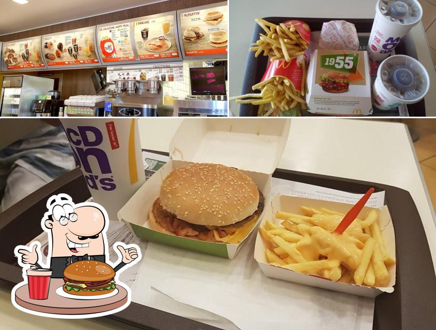 Prenditi un hamburger a McDonald's