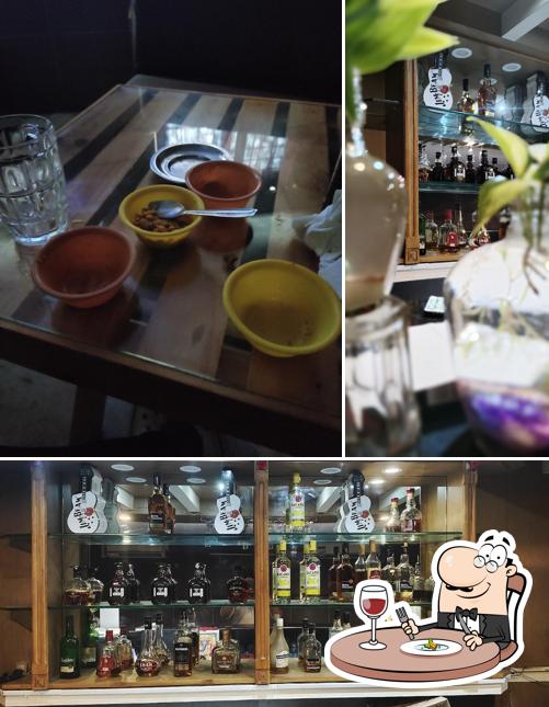 The image of food and beverage at ORANGE BAR