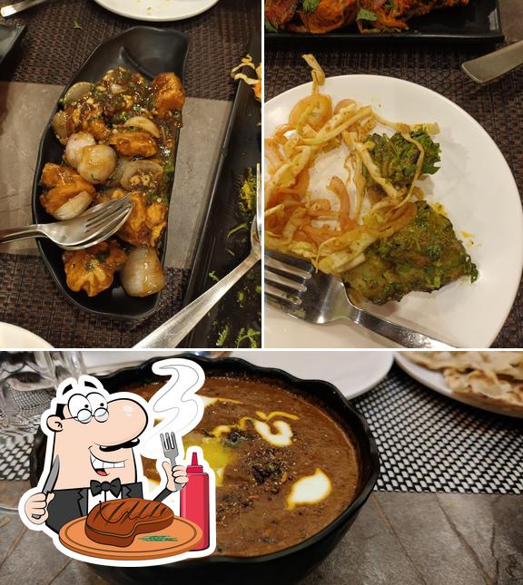 Order meat dishes at Amritsari Tadka