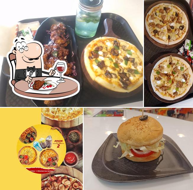 Order meat meals at Feast Pizza - Tenkasi