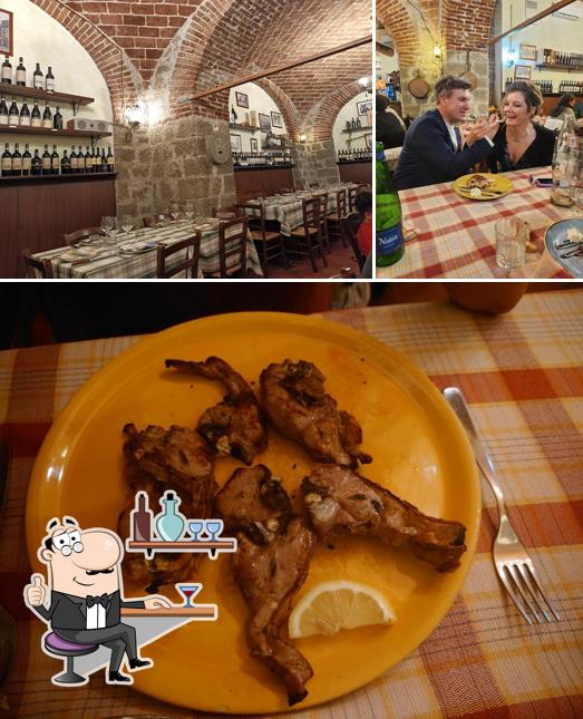 Gli interni di Hosteria delle Scalette