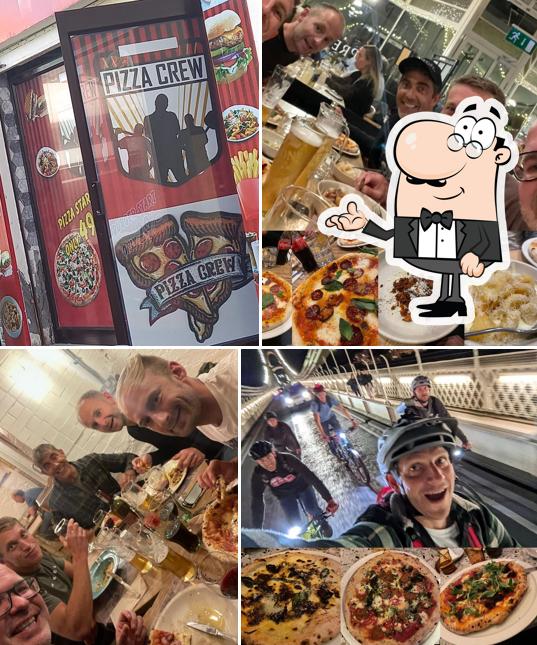 The interior of Pizza crew