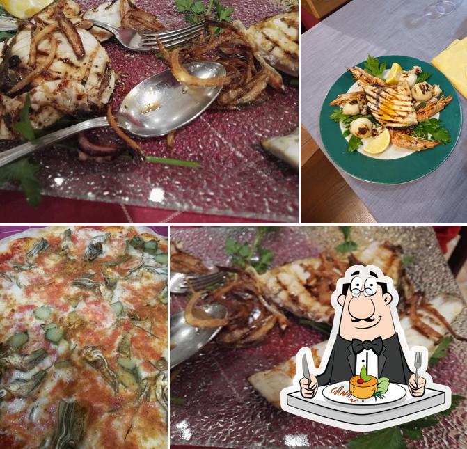 Cibo al Ristorante Pizzeria La Perla Rosa