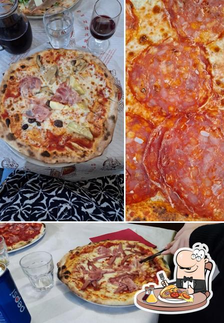 Scegli una pizza a Da Ciro