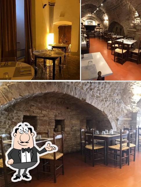 Gli interni di Le Cantine di Oddo