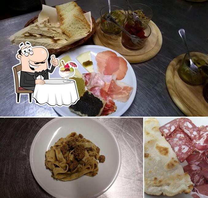 Agriturismo Ristorante La Casa di Campagna serve un'ampia selezione di dessert