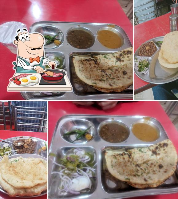 Omelette at HARI OM CORNER