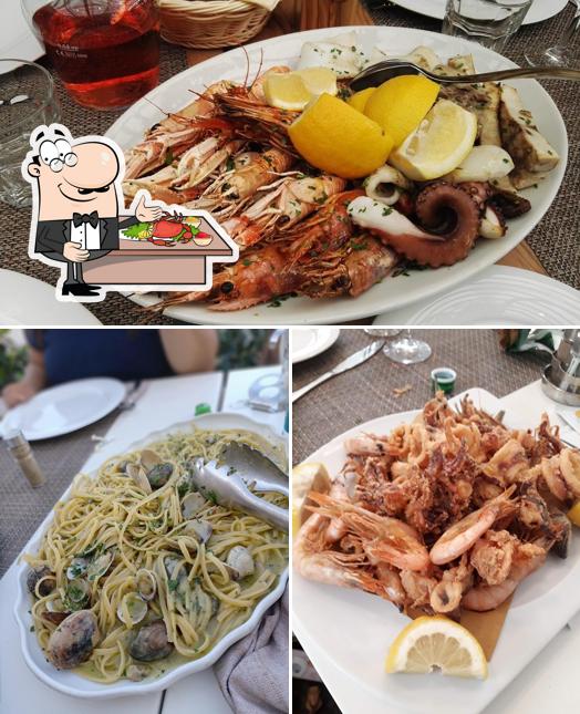 Ordina la cucina di mare a Pescheria del Porto