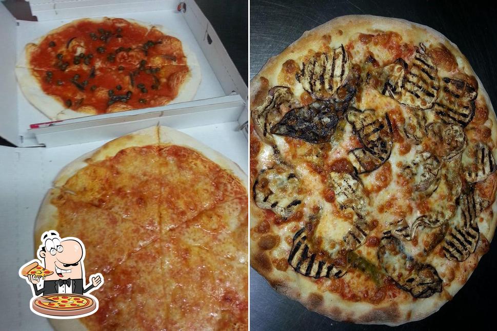 A Black Orchid - Pizza Shop, puoi prenderti una bella pizza