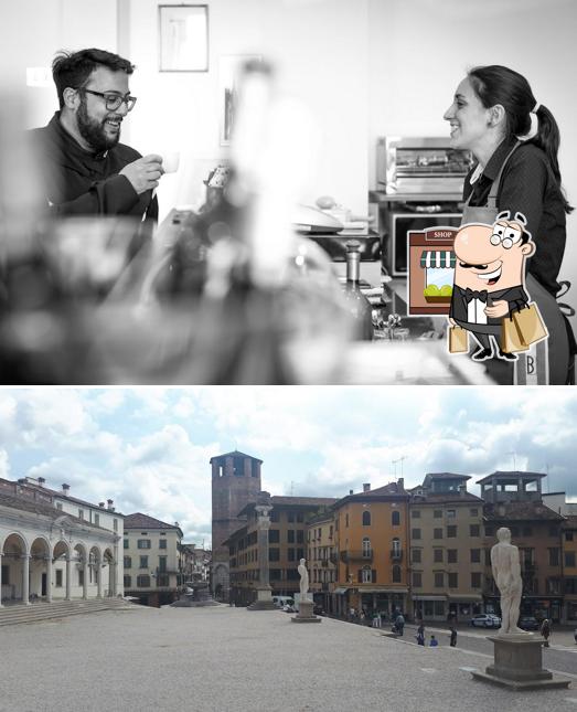 Goditi la vista dall'area esterna di Baldini Caffè